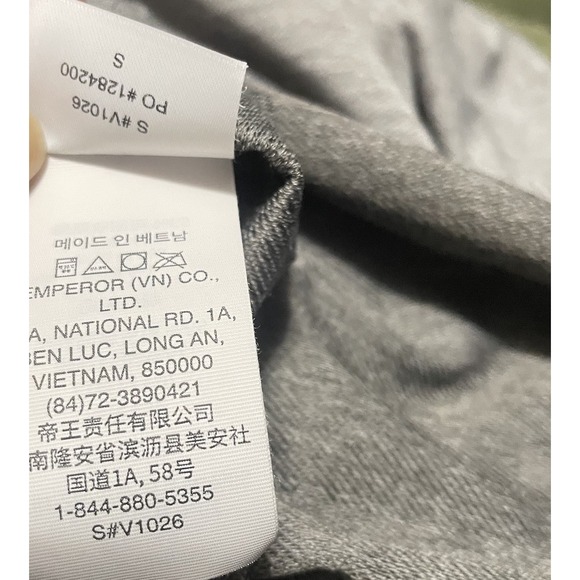 Vuori  Button Down Shirt Men's S Long Sleeve Stretch Comfortable Performance - Picture 7 of 14